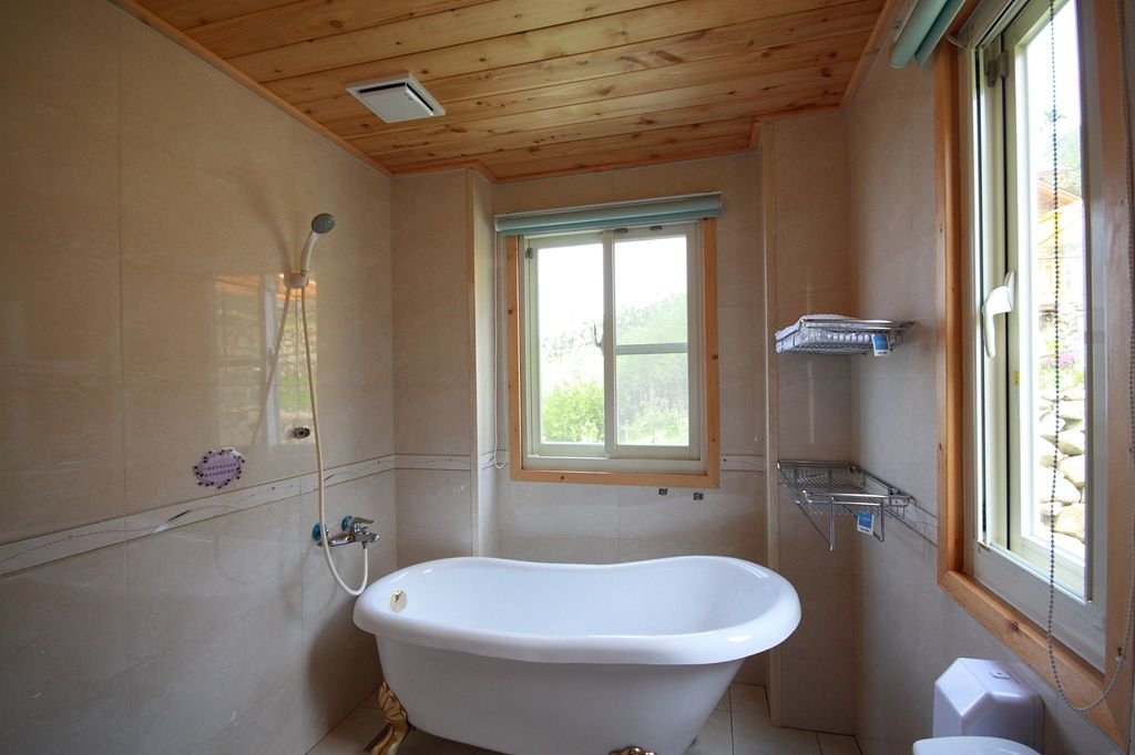 101｜典雅雙人房（獨立觀景陽台） - 房型照片